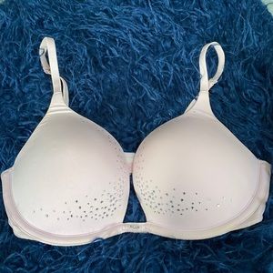 Victoria’s Secret Push Up Bra 32D